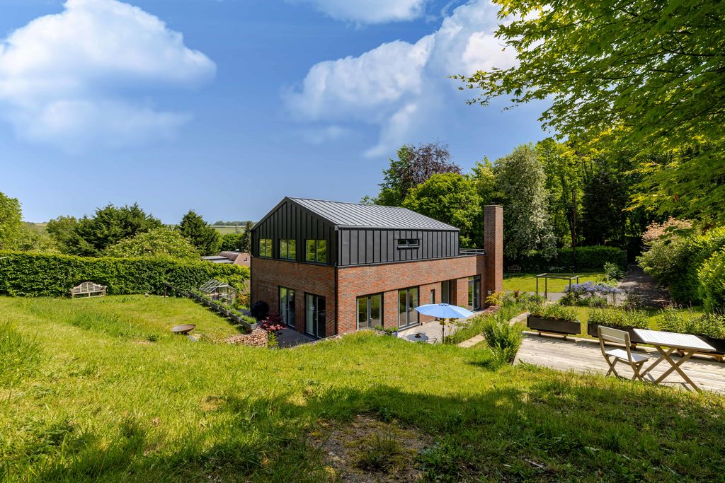 Slines Oak Road Woldingham